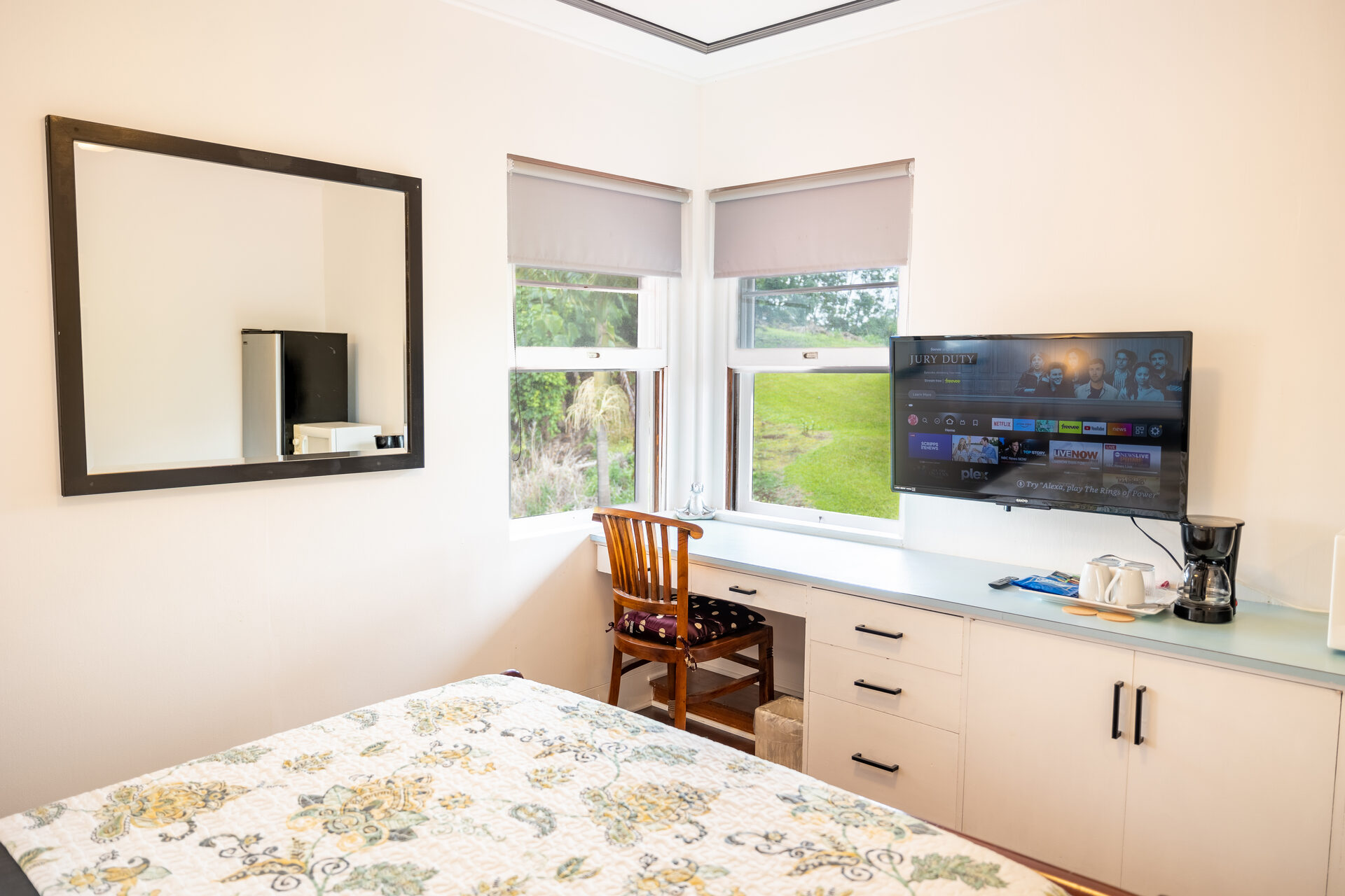 Volcano Room bathroom